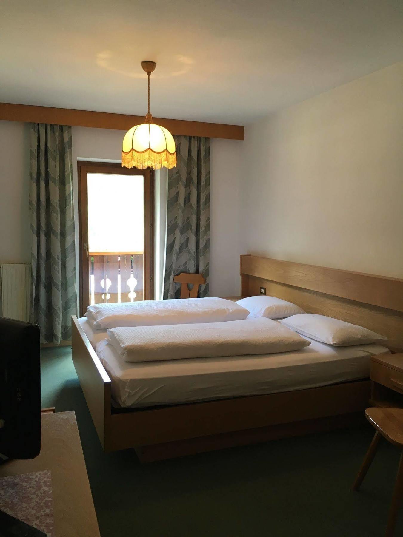 Hotel Garni Astor Arabba Exterior foto